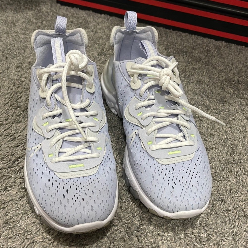 Nike D/MS/X